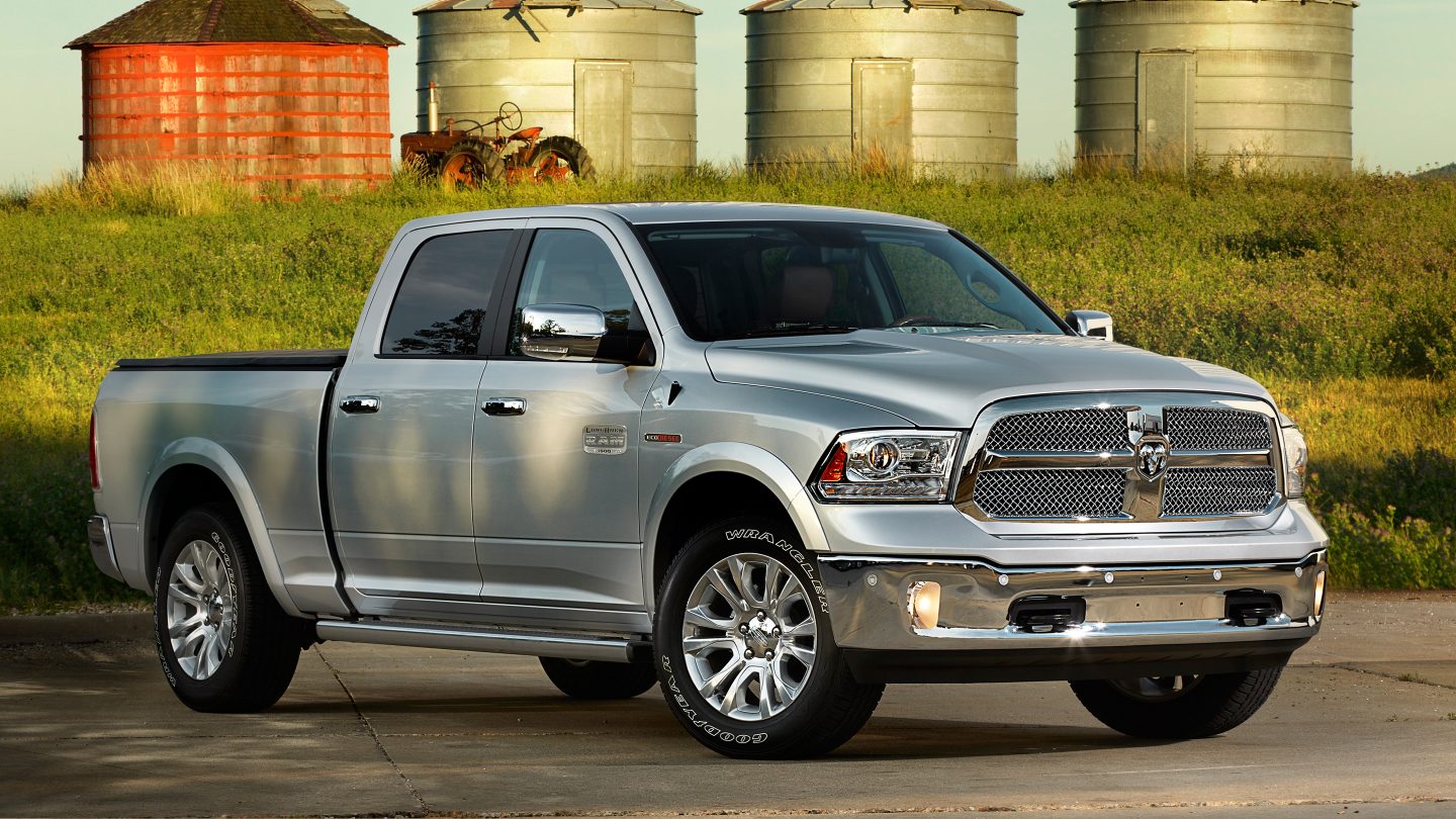 2017 Ram 1500 EcoDiesel Silver Exterior Front View